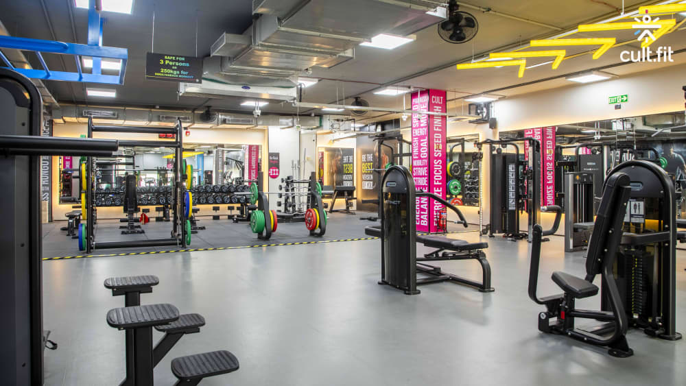 Silver gym rt nagar store