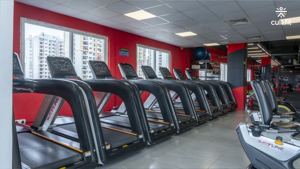 Moments Gym Electronic City Join Gyms In Neeladri Layout Bangalore Cult.fit