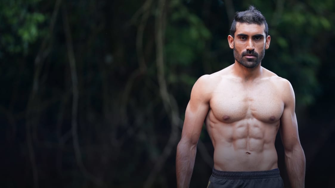 Toned Abs With Niran