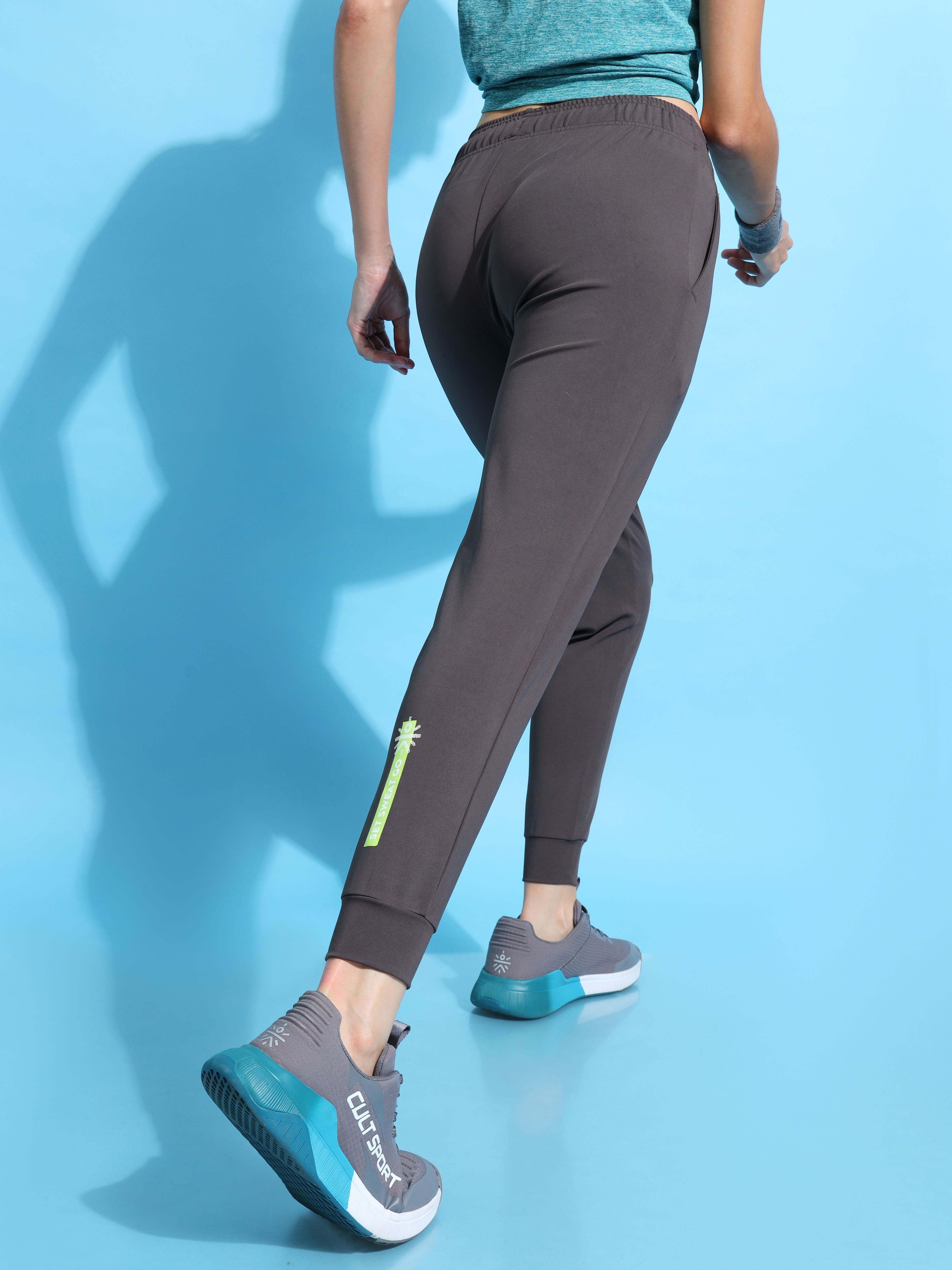 Legging Streetwear Gym Croisé  Pantalon femme, Pantalon de yoga