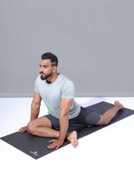 Eco Friendly Anti Slip Yoga Mat in Black