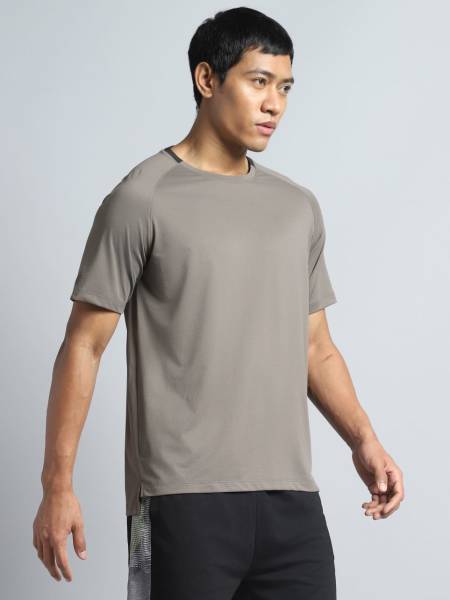 Men's Dark Grey Workout Essential T-shirt
