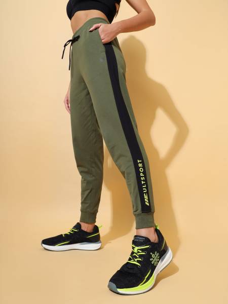 Solid Comfort Jogger with Contrast Side Panel