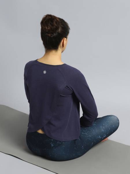 Women's Navy Yoga Flow Full Sleeve Top