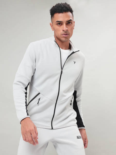 Men's Colorblocked Zip Neck Jacket with Rapid Dry Properties
