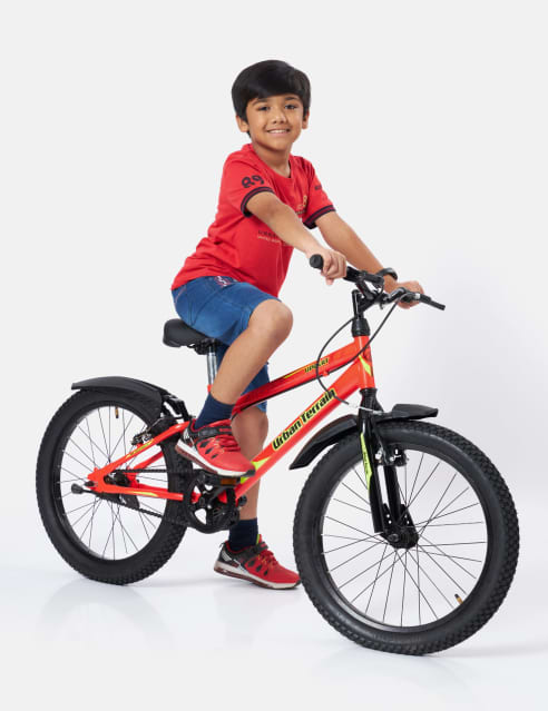 Kids red bike 2025
