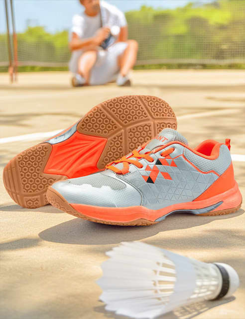 Yonex shoes orange on sale
