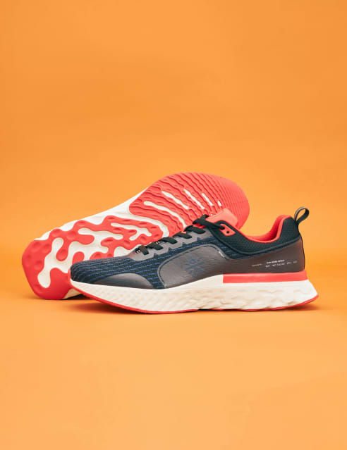 Versa running shoe maker outlet