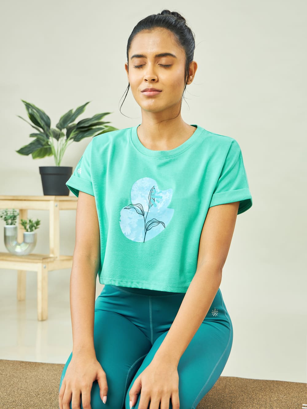 Buy Graphic Print Yoga Crop Top Womens T-shirt Online | Cultsport
