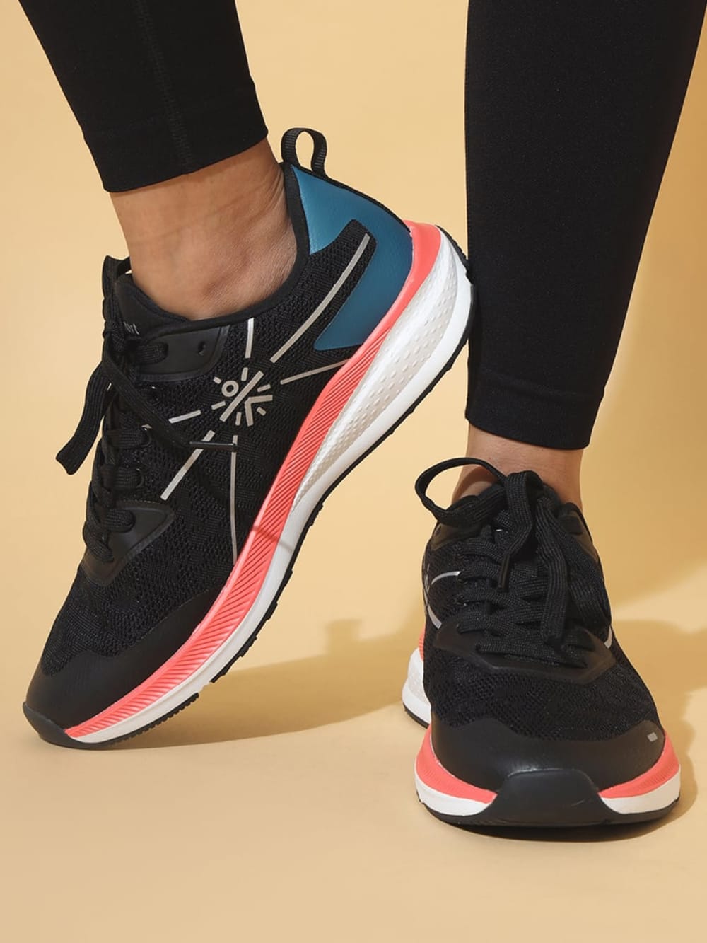 Buy Flomo Women Running Shoes | Cultsport