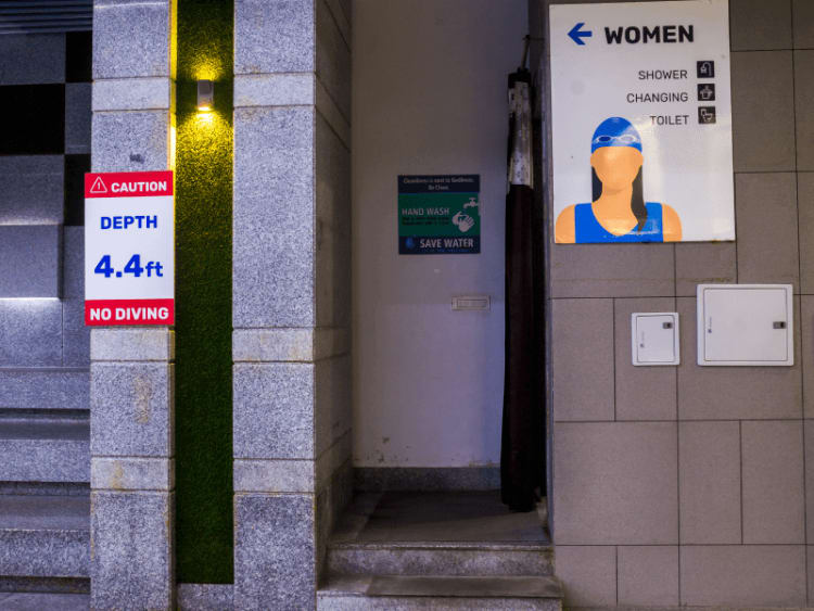 Fitso Sector 70, Noida