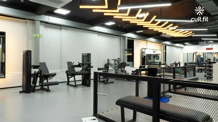 Cult Gym Lokhandwala