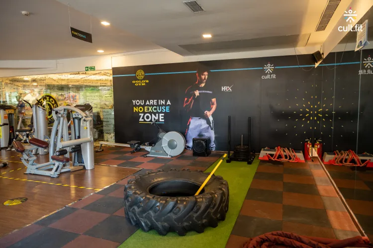 Gold's Gym (Powai)