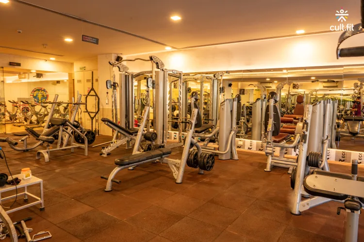 Gold's Gym (Powai)