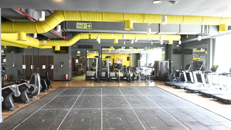 Gold's Gym Lower Parel