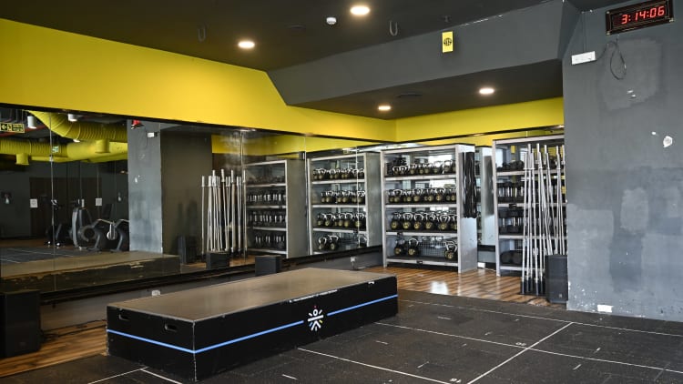 Gold's Gym Lower Parel